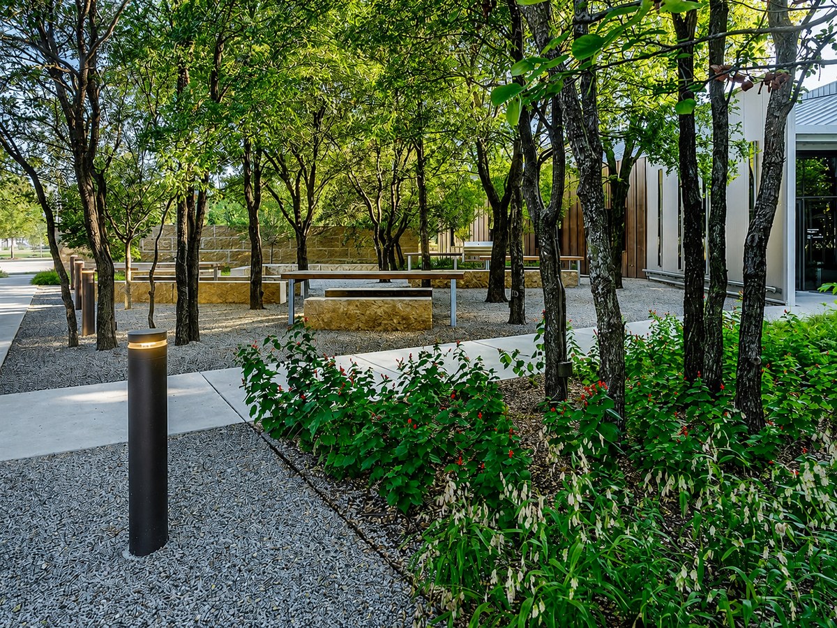 The Clearfork courtyard outside R4 Gym